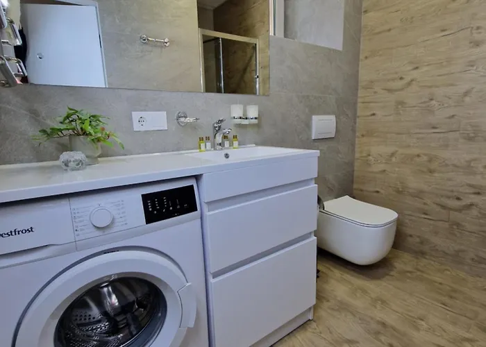 Demar Franka إلفيف