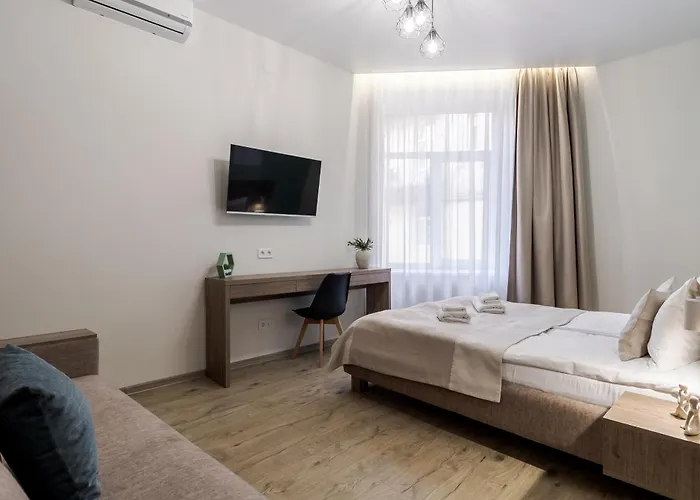 Apartamento Demar Franka Leópolis
