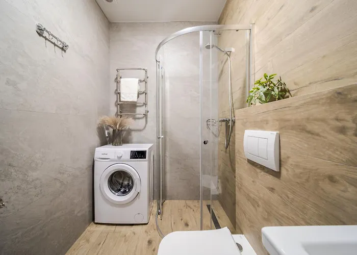 Demar Franka Apartamento Leópolis